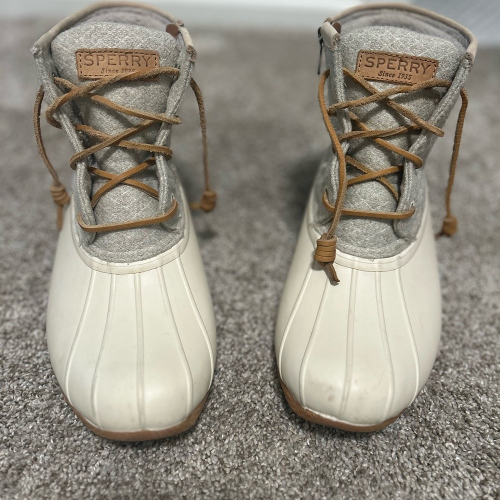 Sperry Women's Winter Boots - Cream and Gray